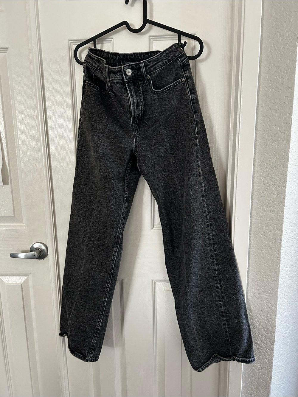 Old Navy Black Flare Jeans – Like New